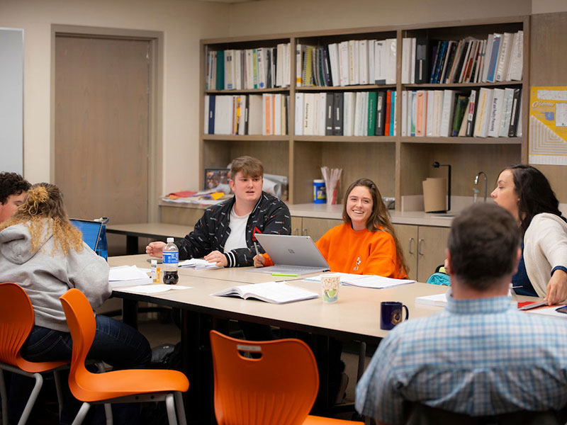 routing-undergrad-courses-800-600