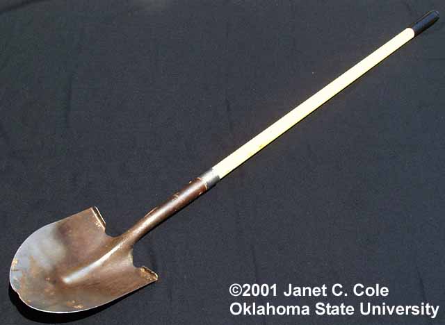 Round Point Shovel