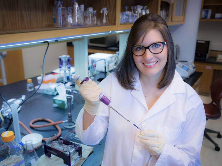 department_biochemistry_800x600