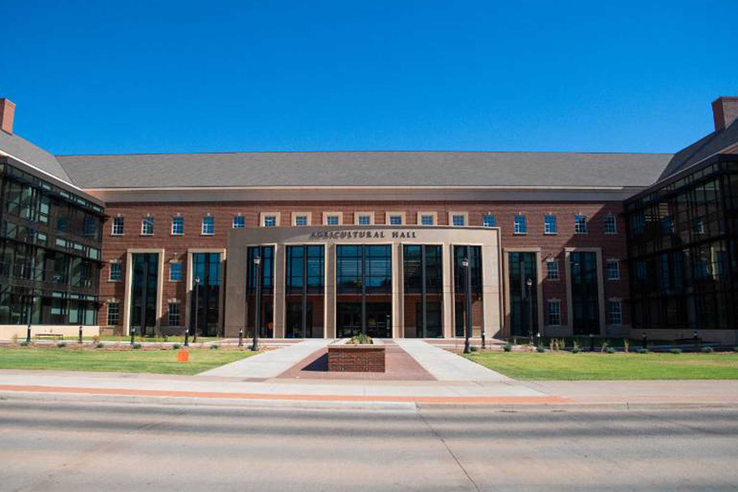 college-info-2-800x600
