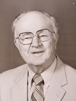 Lee Tyler headshot Lee Tyler headshot